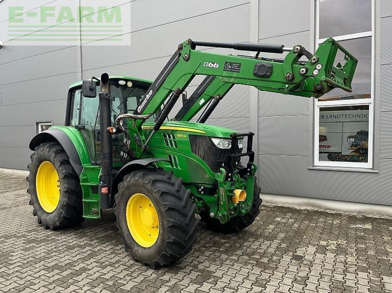 John Deere 6150 m - Трактор: снимка 1 John Deere 6150 m - Трактор: снимка 1