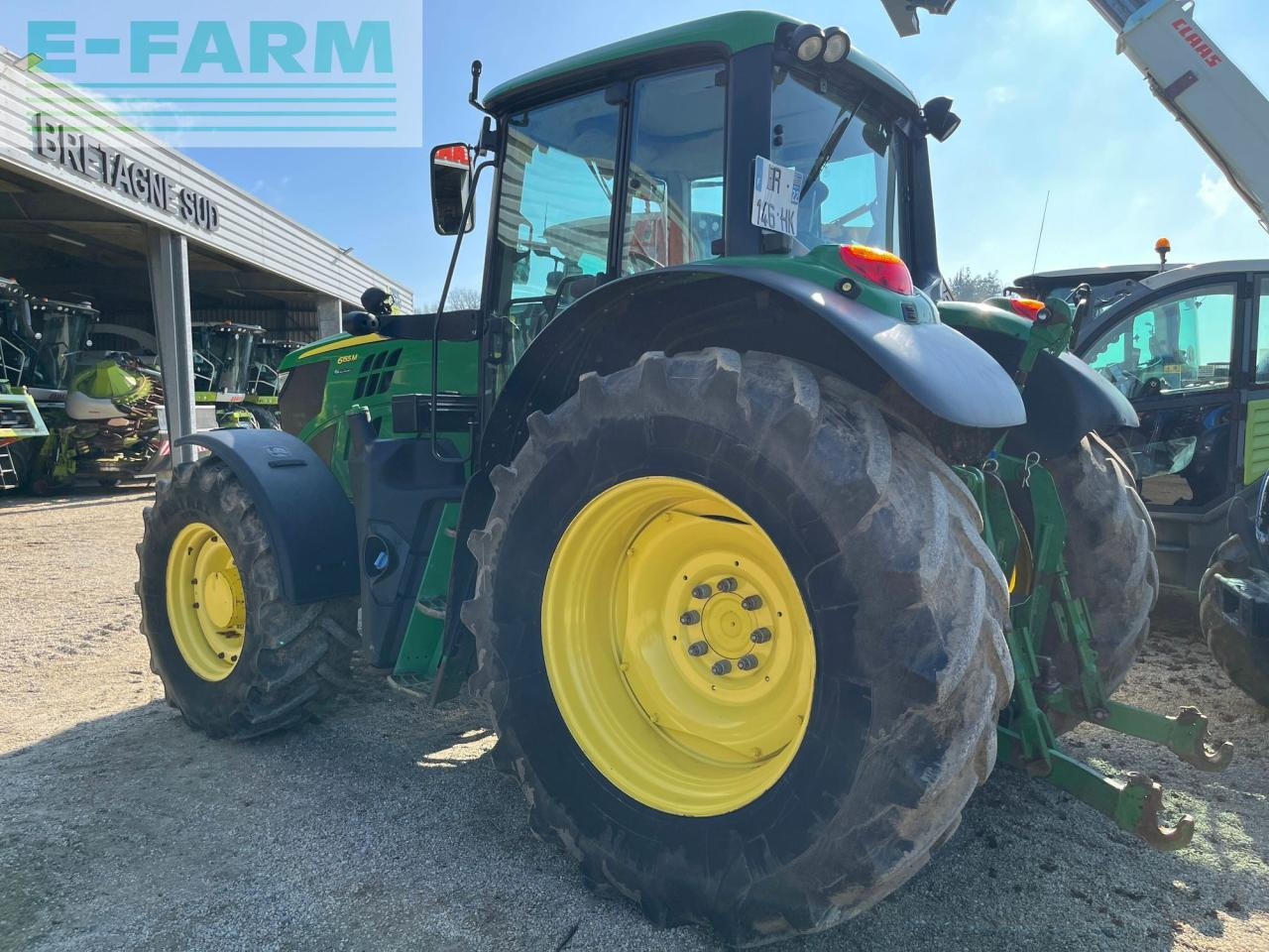 John Deere 6155 m - Трактор: снимка 3 John Deere 6155 m - Трактор: снимка 3