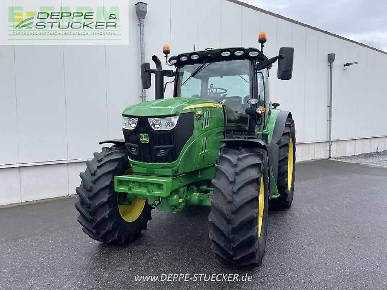 Трактор John Deere 6155r: снимка 13