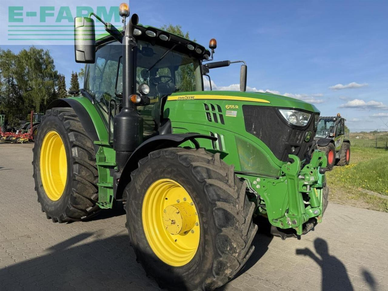 John Deere 6155r - Трактор: снимка 2 John Deere 6155r - Трактор: снимка 2