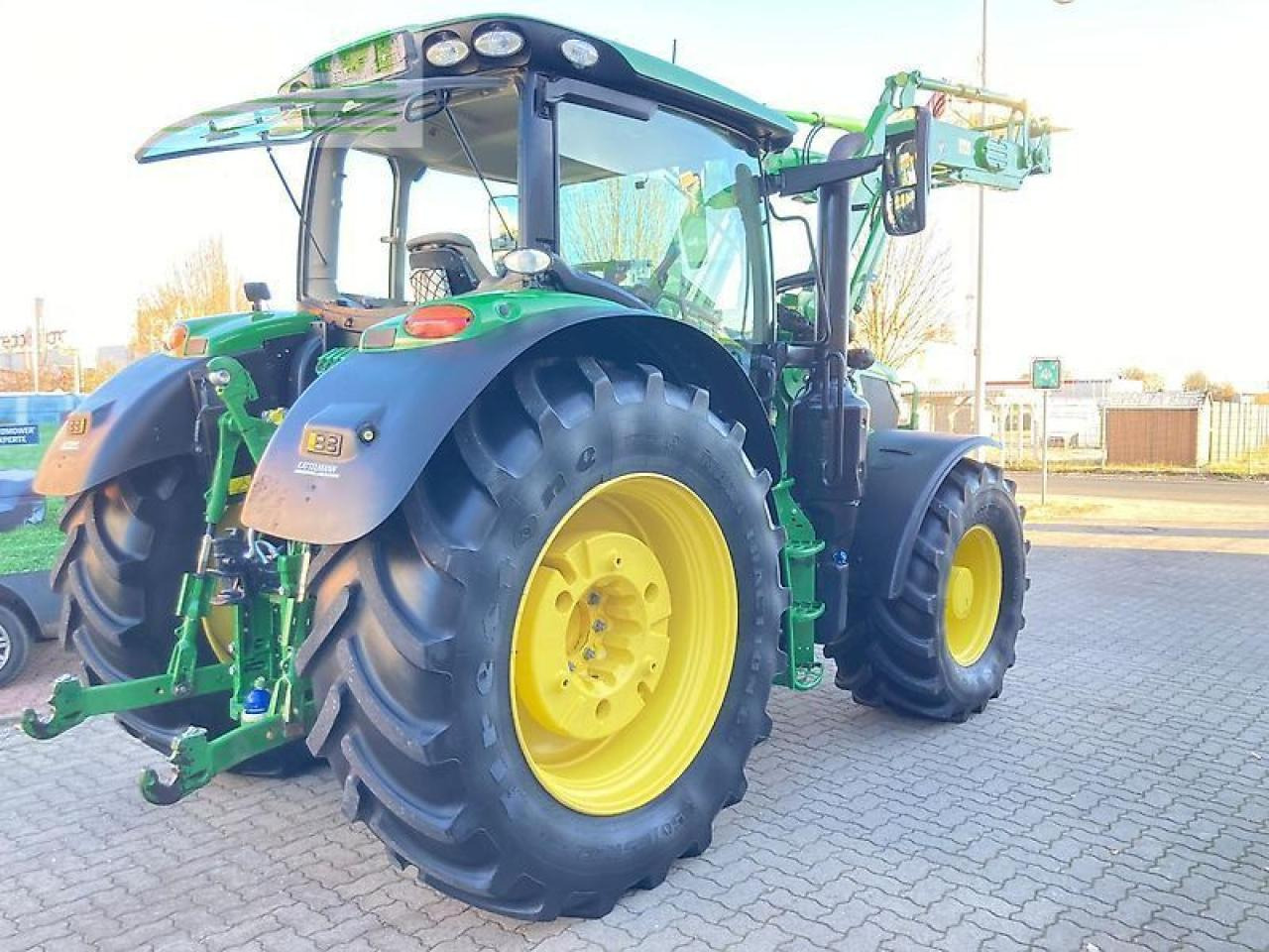 John Deere 6155r premium - Трактор: снимка 5 John Deere 6155r premium - Трактор: снимка 5