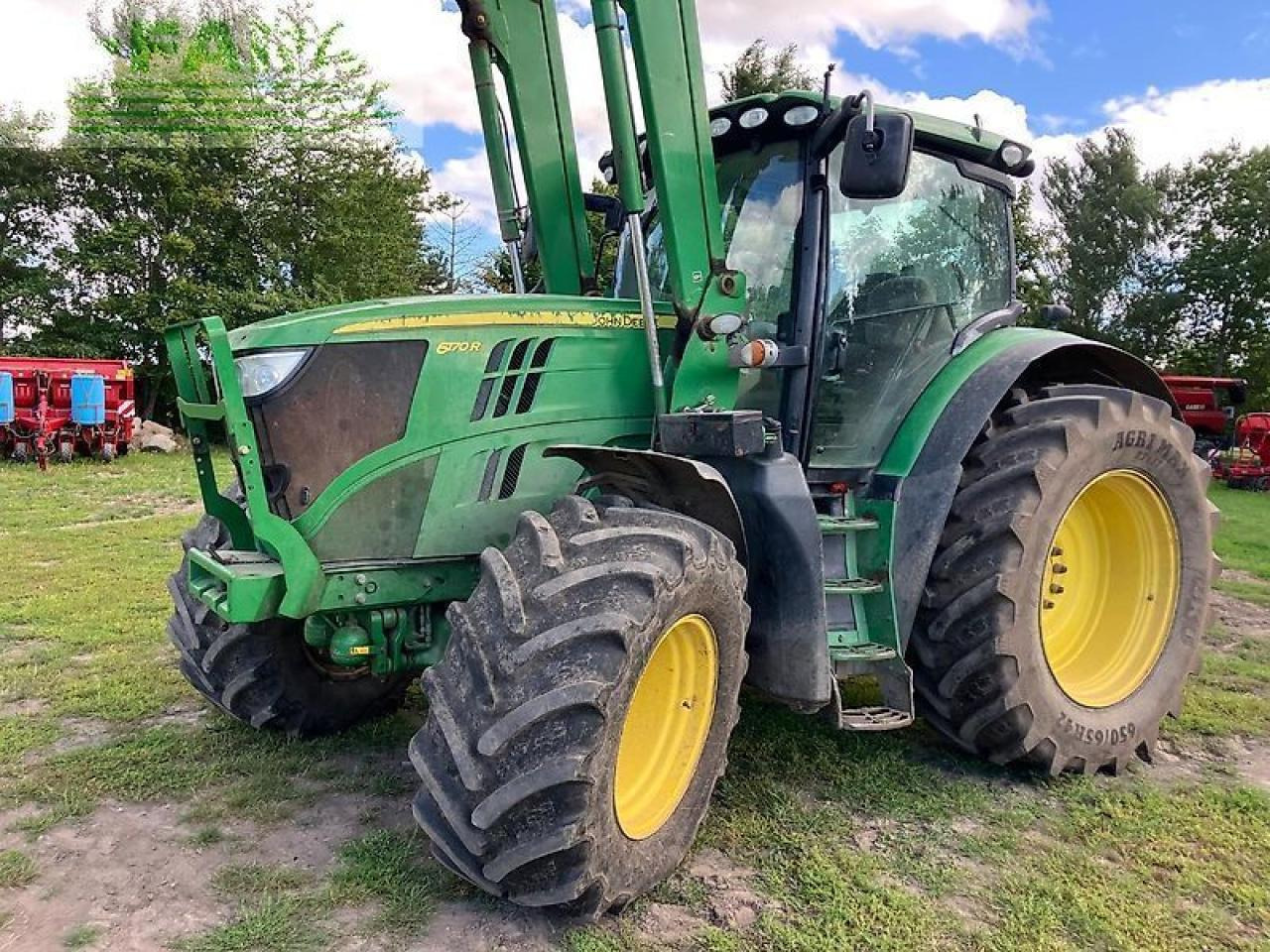 John Deere 6170r fl und auto trac - Трактор: снимка 3 John Deere 6170r fl und auto trac - Трактор: снимка 3