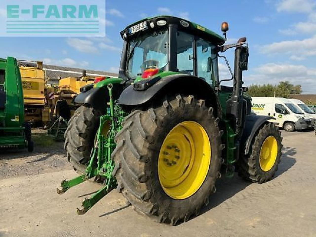 John Deere 6175m - Трактор: снимка 4 John Deere 6175m - Трактор: снимка 4