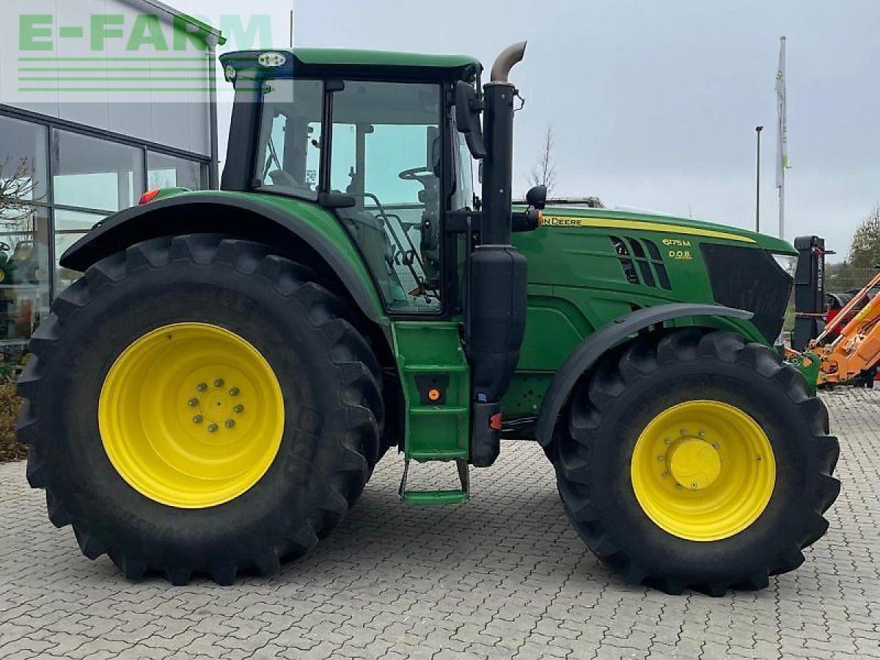 John Deere 6175m - Трактор: снимка 2 John Deere 6175m - Трактор: снимка 2