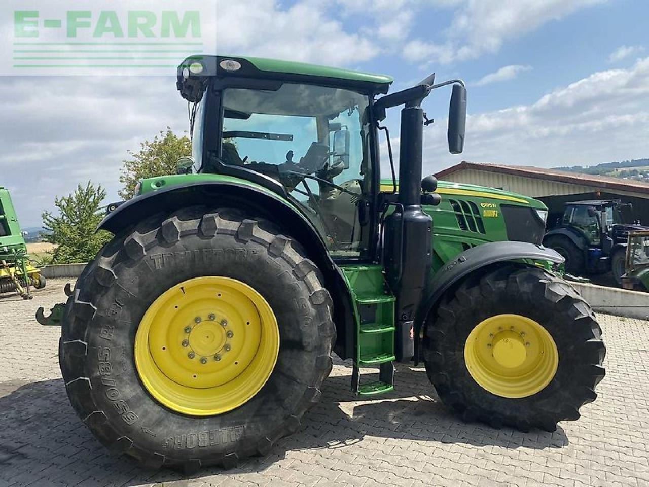 John Deere 6195r - Трактор: снимка 4 John Deere 6195r - Трактор: снимка 4