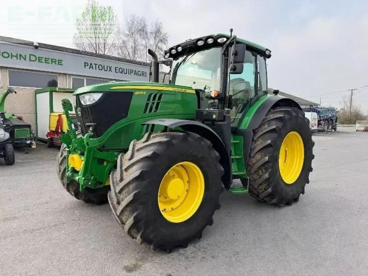 John Deere 6195r - Трактор: снимка 1 John Deere 6195r - Трактор: снимка 1
