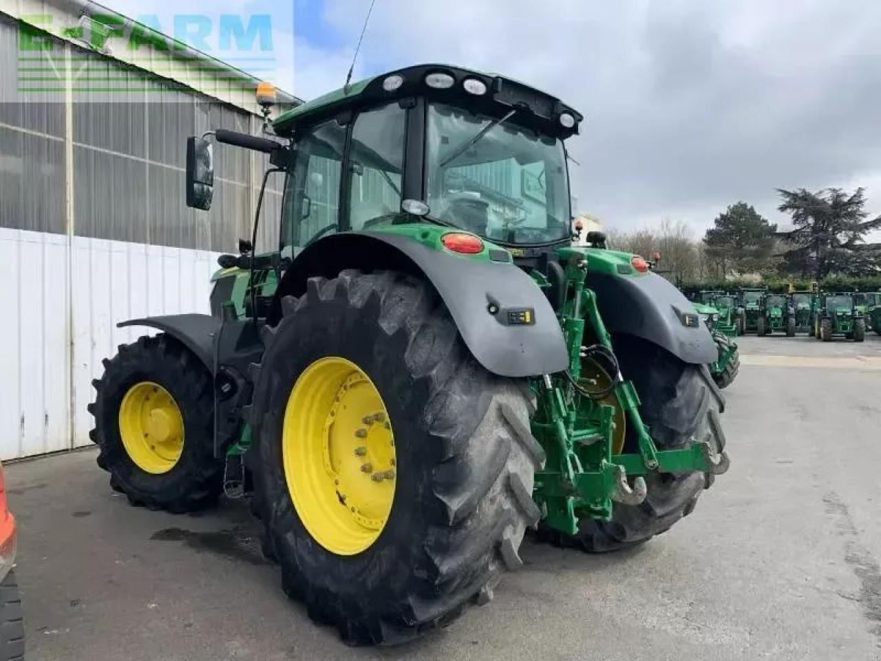 John Deere 6195r - Трактор: снимка 3 John Deere 6195r - Трактор: снимка 3
