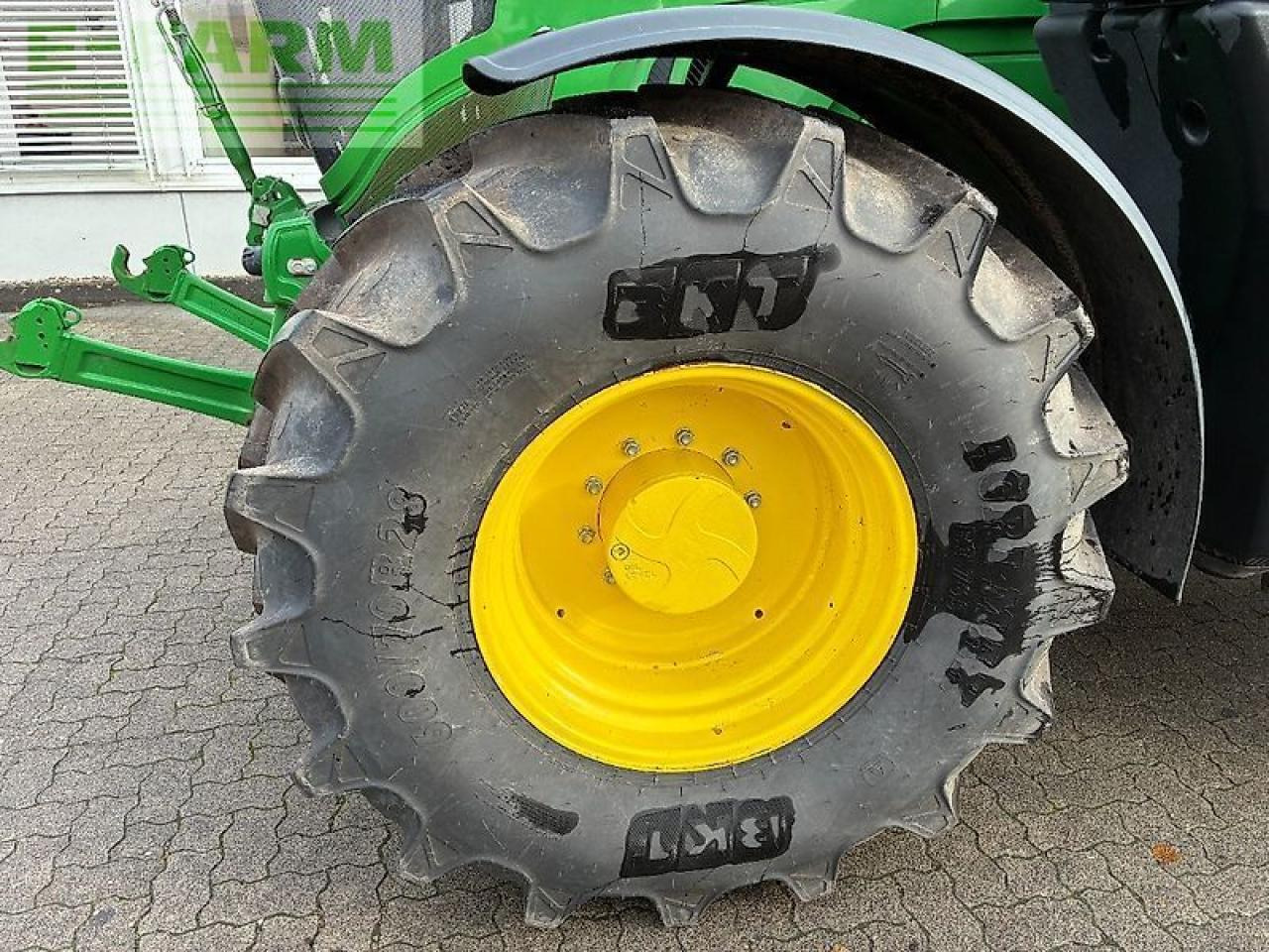 John Deere 6195r - Трактор: снимка 5 John Deere 6195r - Трактор: снимка 5