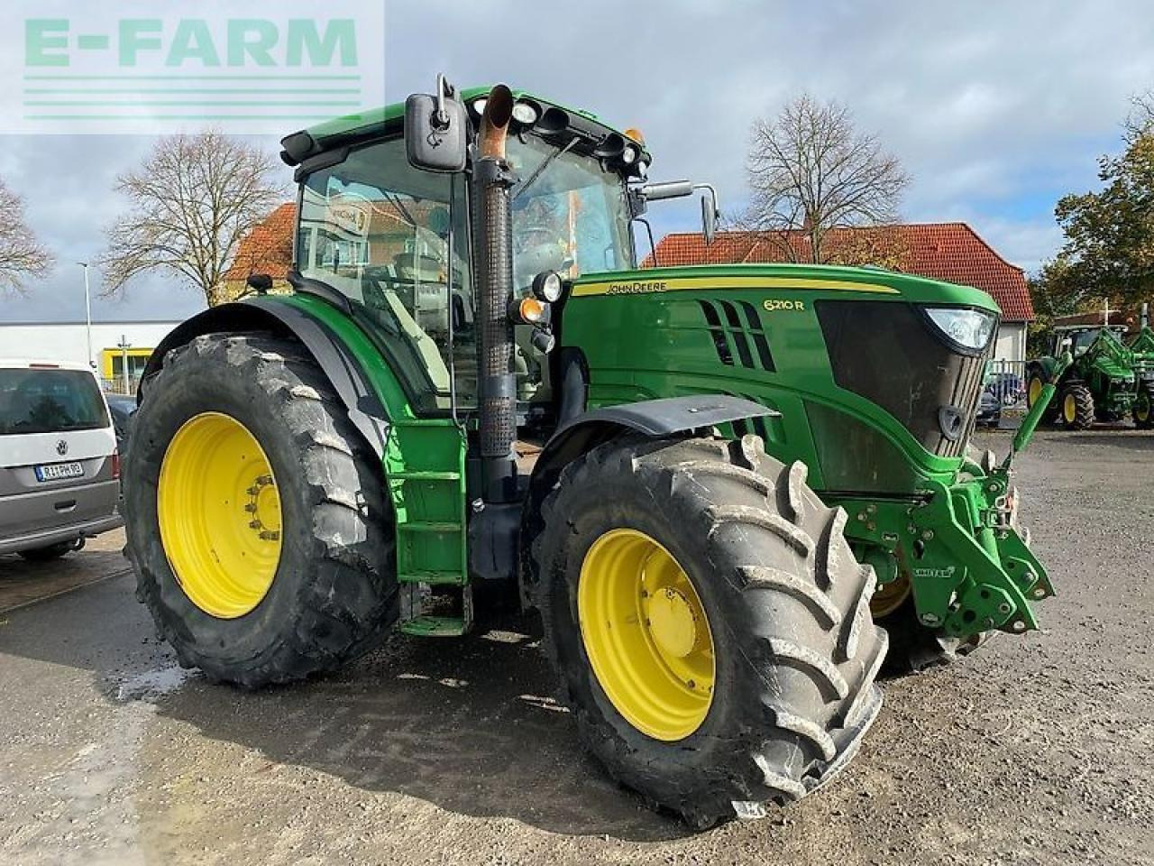 John Deere 6210r - Трактор: снимка 2 John Deere 6210r - Трактор: снимка 2