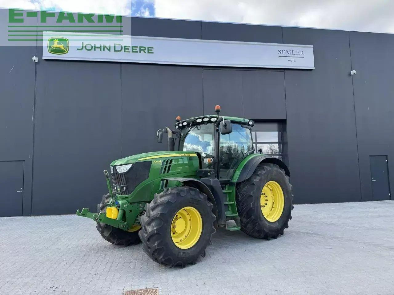 John Deere 6210r - Трактор: снимка 1 John Deere 6210r - Трактор: снимка 1