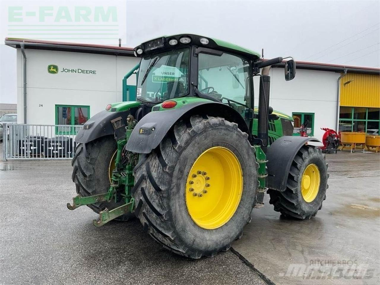 John Deere 6210r - Трактор: снимка 3 John Deere 6210r - Трактор: снимка 3