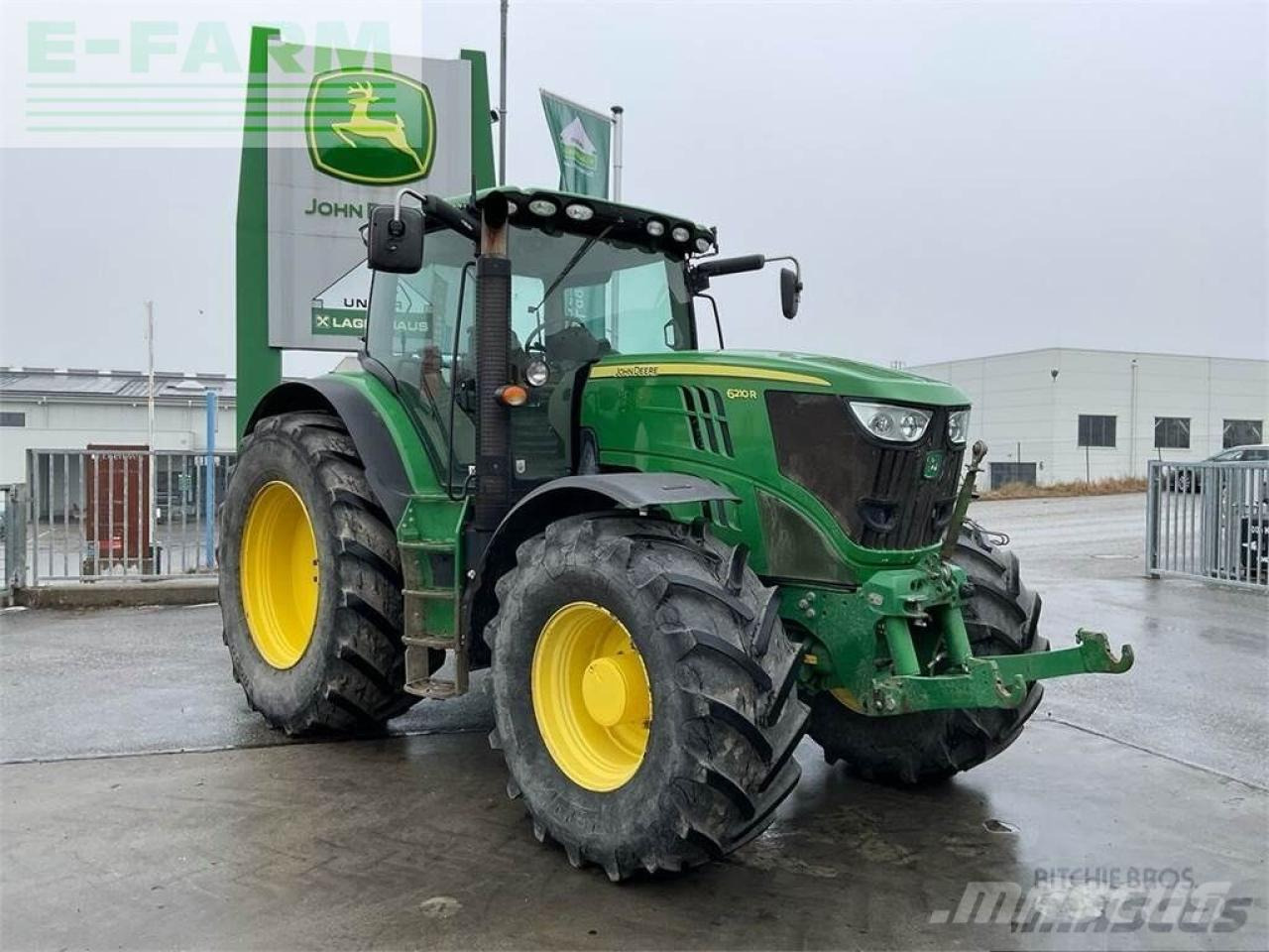 John Deere 6210r - Трактор: снимка 2 John Deere 6210r - Трактор: снимка 2