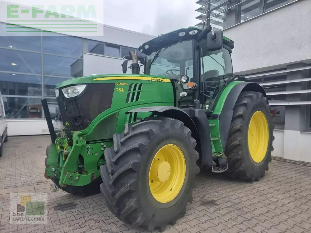 John Deere 6210r - Трактор: снимка 1 John Deere 6210r - Трактор: снимка 1