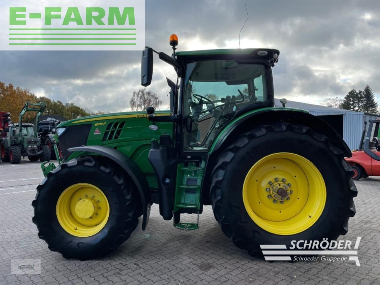 John Deere 6215 r ultimate - Трактор: снимка 4 John Deere 6215 r ultimate - Трактор: снимка 4