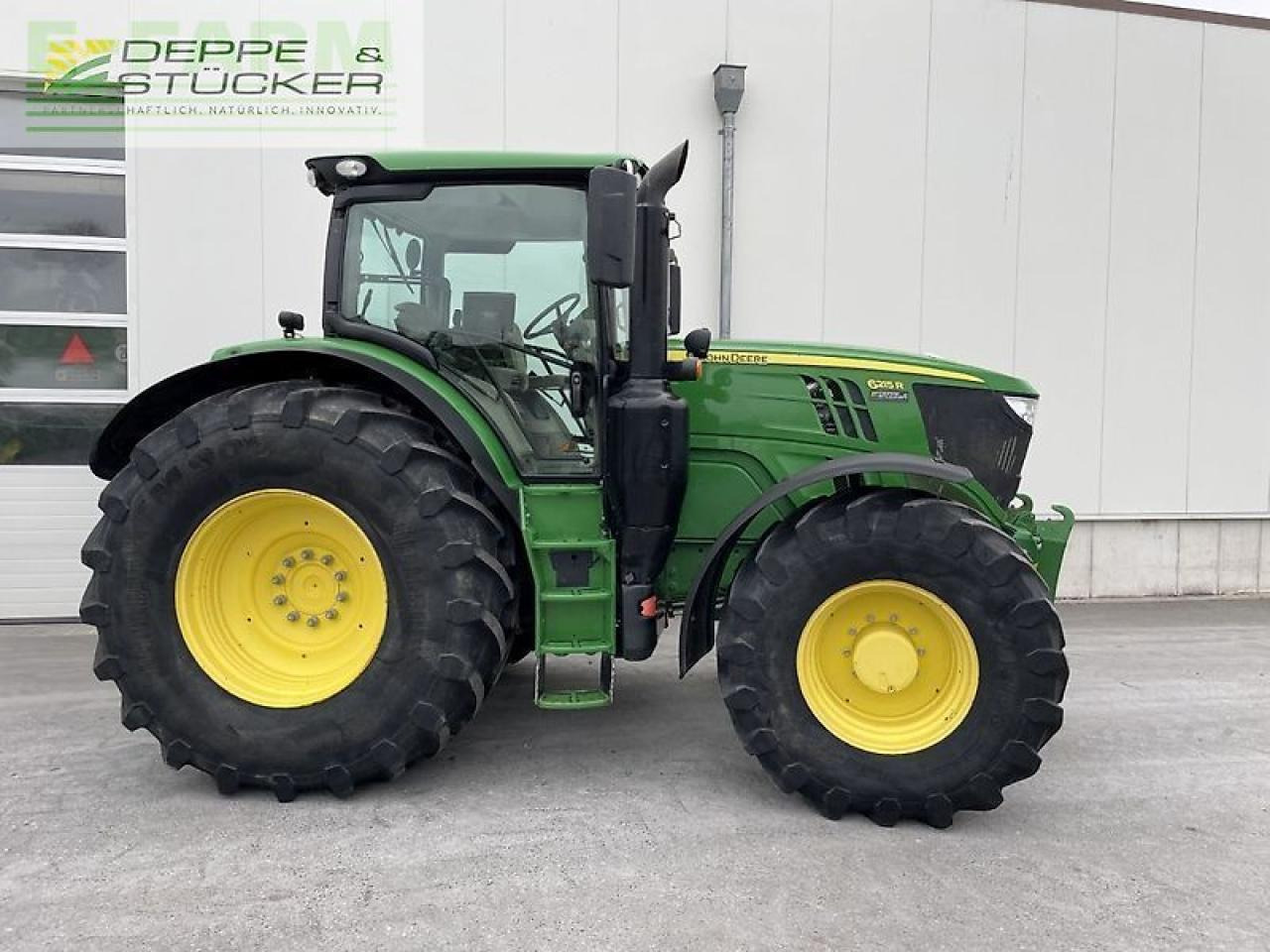 John Deere 6215r - Трактор: снимка 3 John Deere 6215r - Трактор: снимка 3