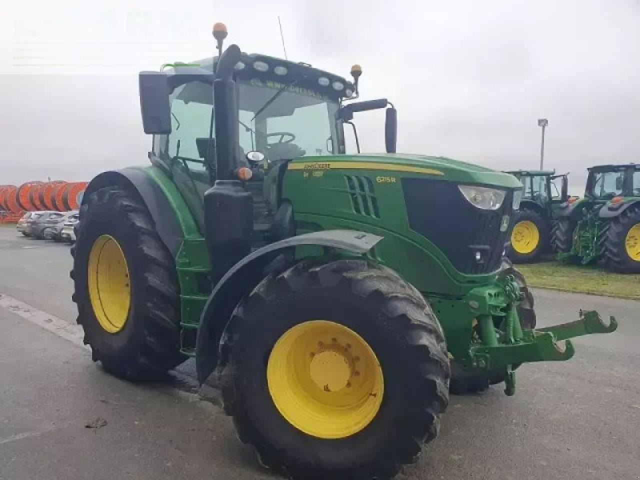 John Deere 6215r - Трактор: снимка 2 John Deere 6215r - Трактор: снимка 2