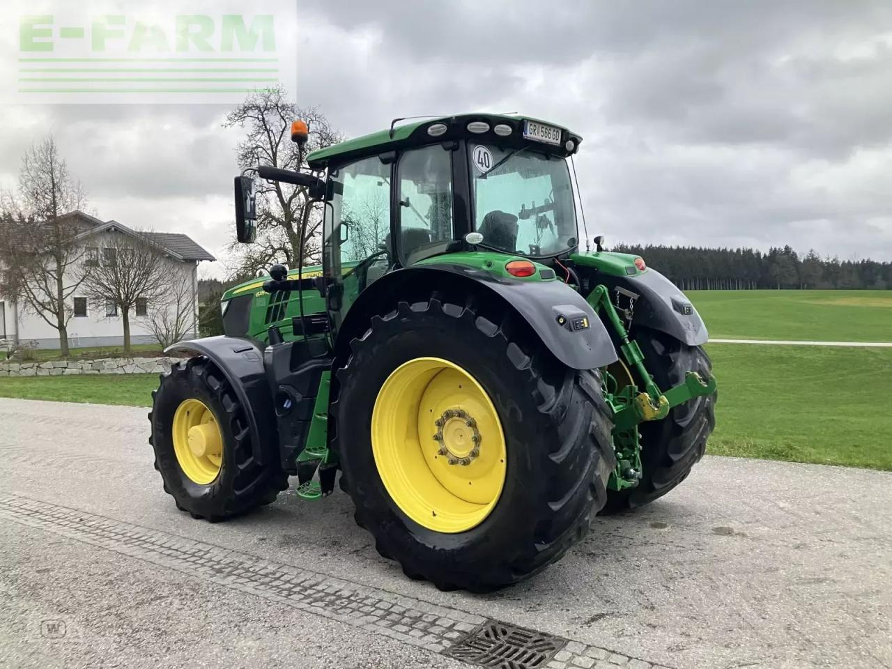 John Deere 6215r - Трактор: снимка 3 John Deere 6215r - Трактор: снимка 3