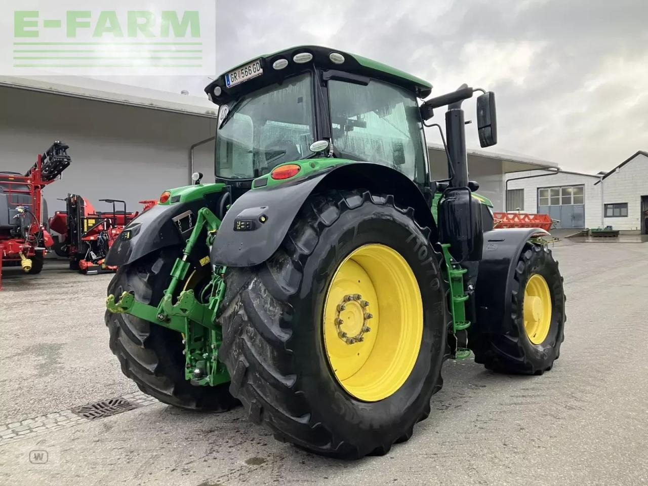 John Deere 6215r - Трактор: снимка 5 John Deere 6215r - Трактор: снимка 5