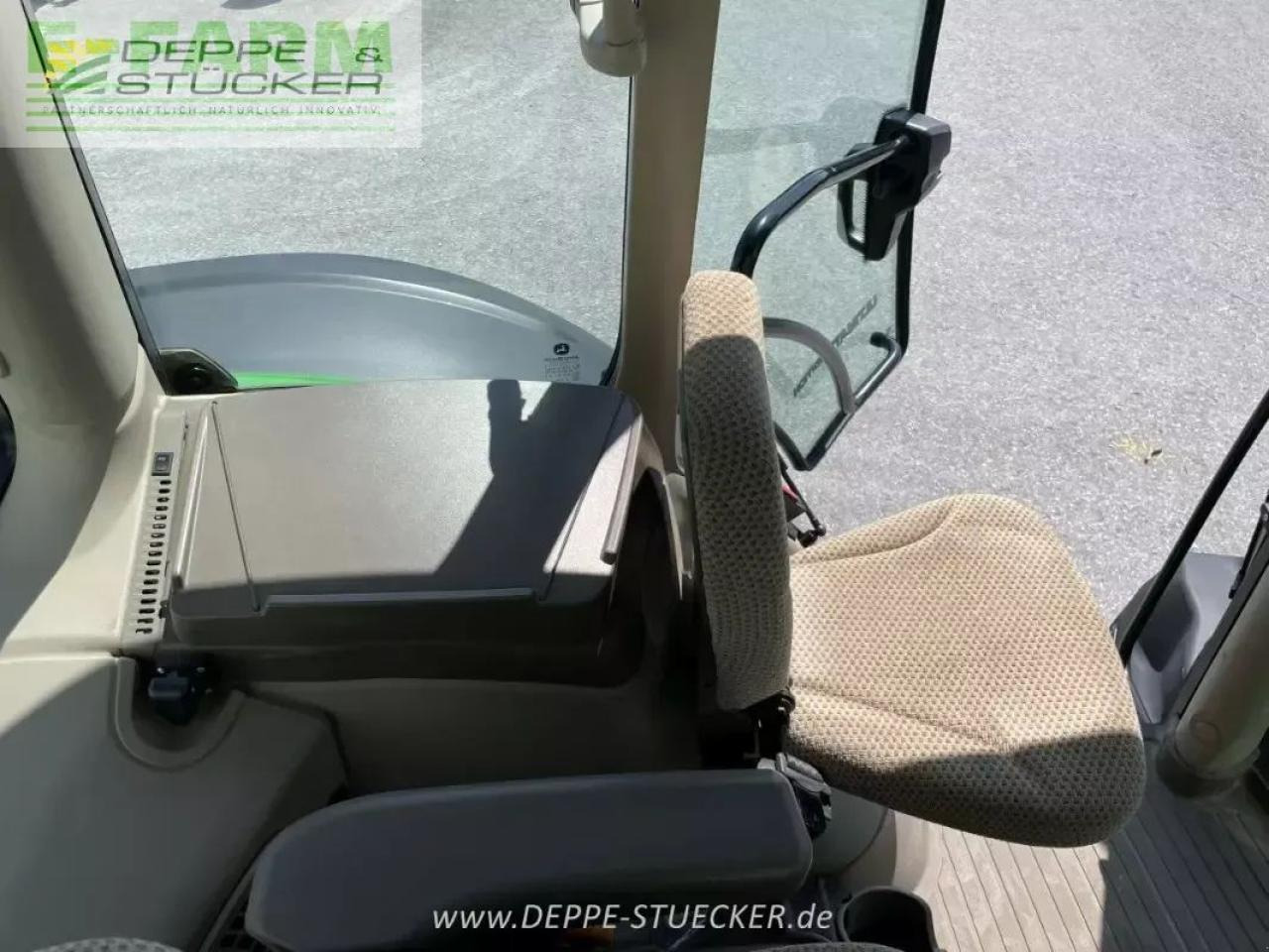 John Deere 6230r - Трактор: снимка 5 John Deere 6230r - Трактор: снимка 5
