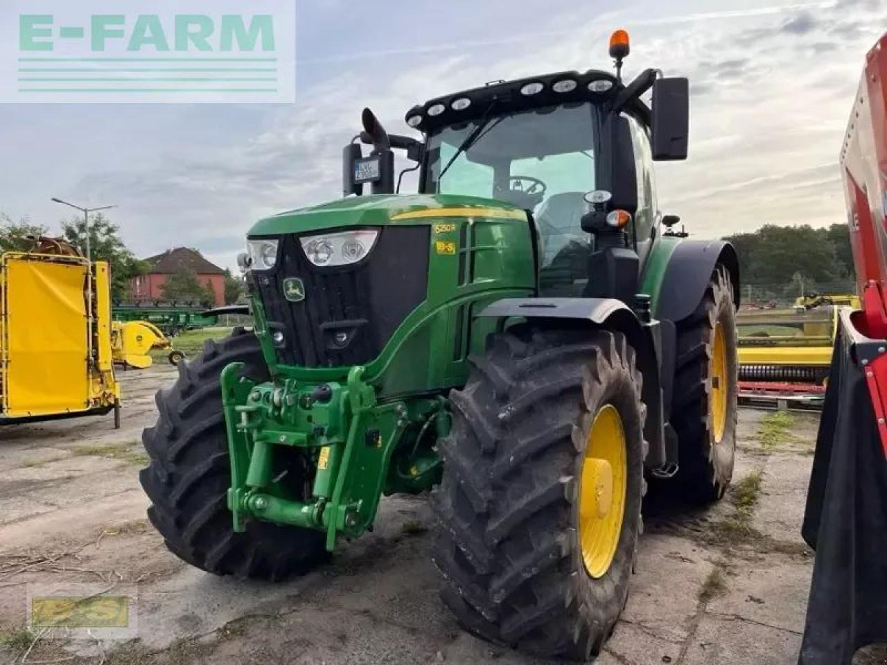 John Deere 6250r - Трактор: снимка 1 John Deere 6250r - Трактор: снимка 1