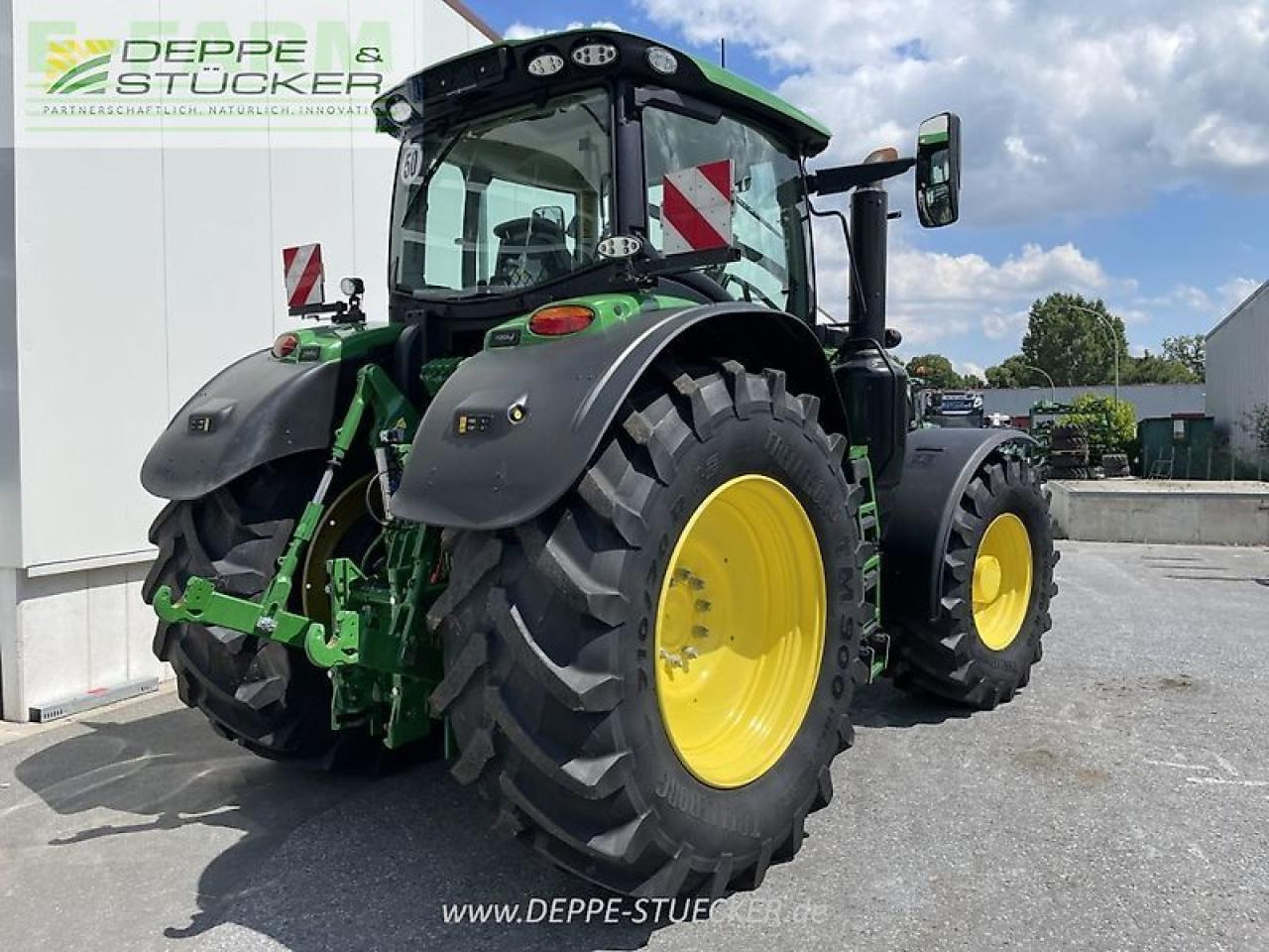 John Deere 6250r - Трактор: снимка 2 John Deere 6250r - Трактор: снимка 2
