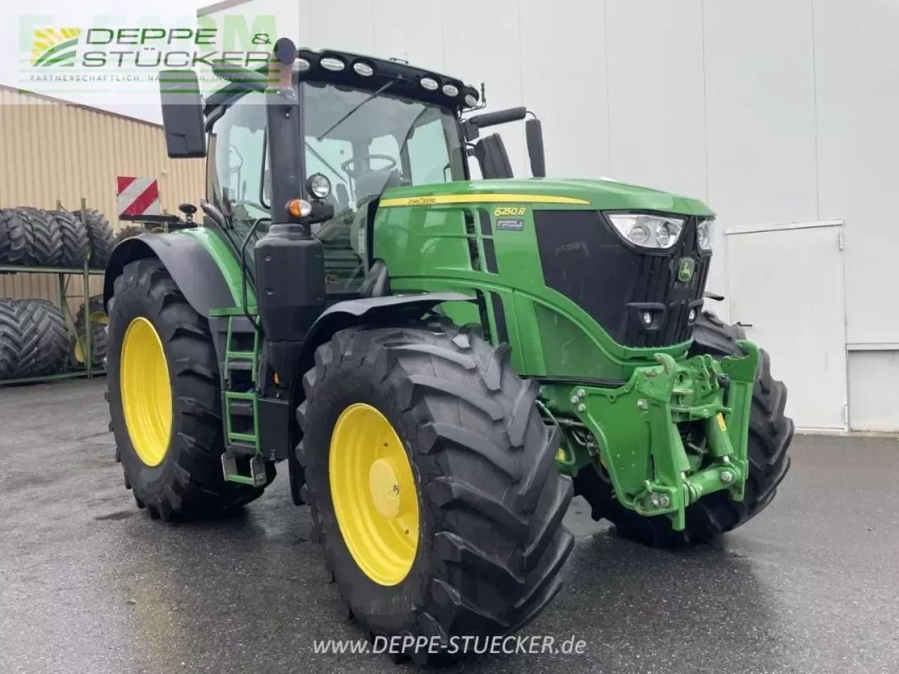 John Deere 6250r - Трактор: снимка 4 John Deere 6250r - Трактор: снимка 4