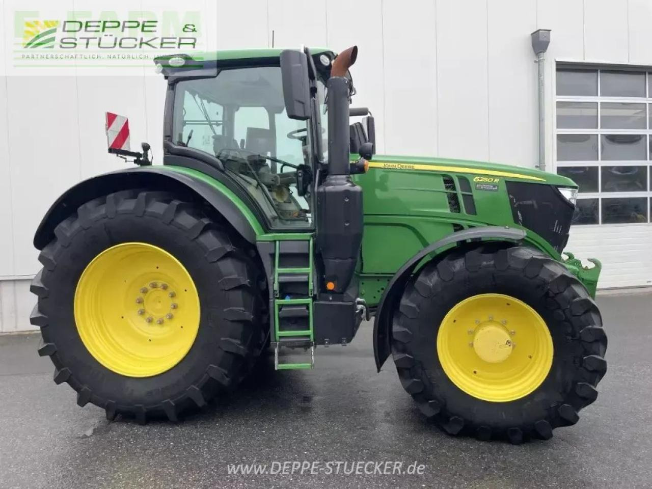 John Deere 6250r - Трактор: снимка 3 John Deere 6250r - Трактор: снимка 3