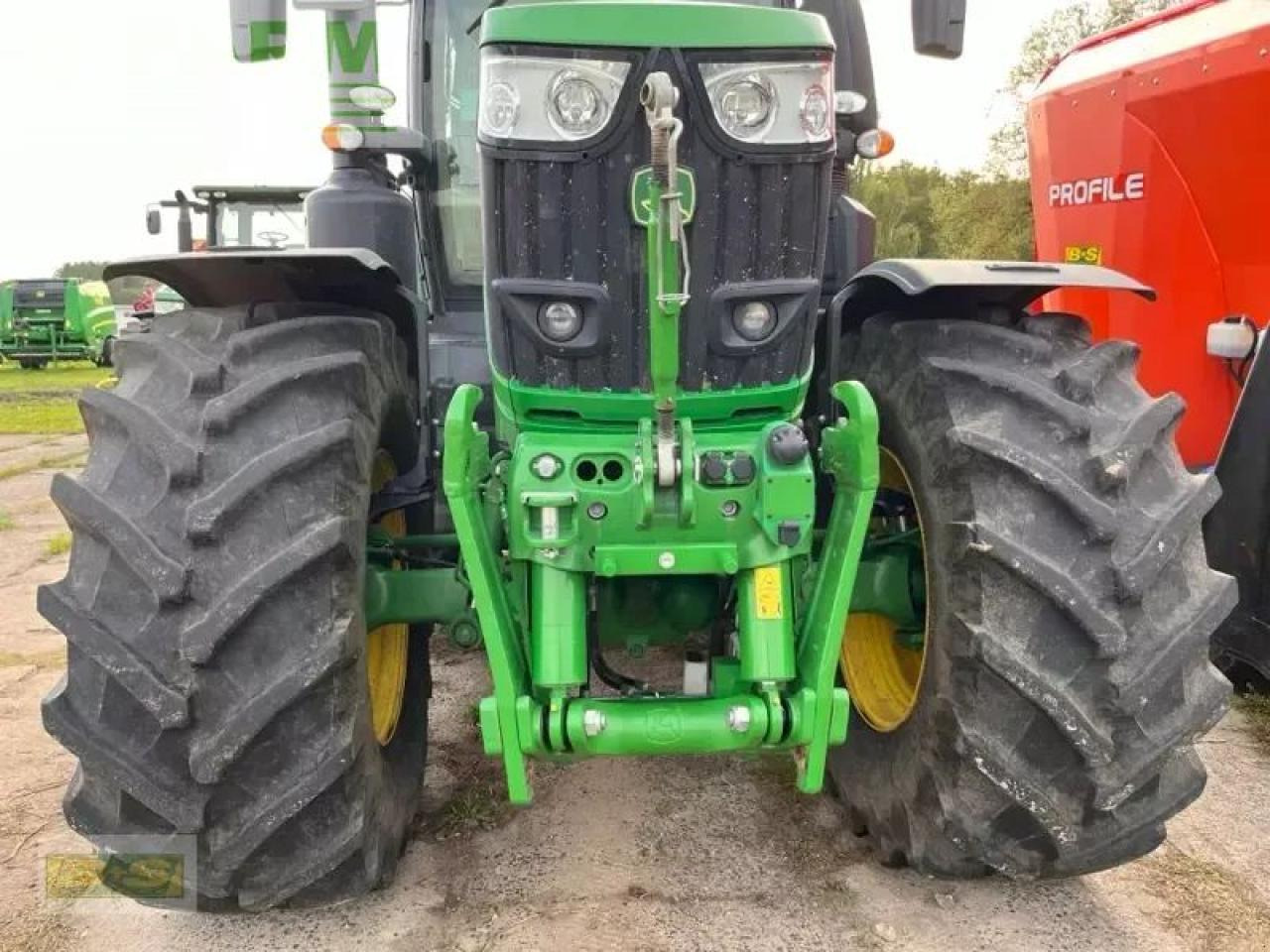John Deere 6250r - Трактор: снимка 5 John Deere 6250r - Трактор: снимка 5