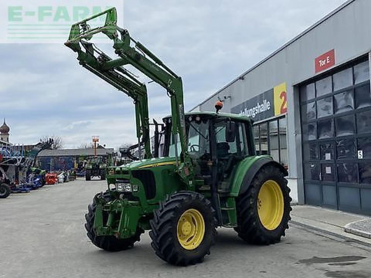 John Deere 6320 + fl - Трактор: снимка 5 John Deere 6320 + fl - Трактор: снимка 5