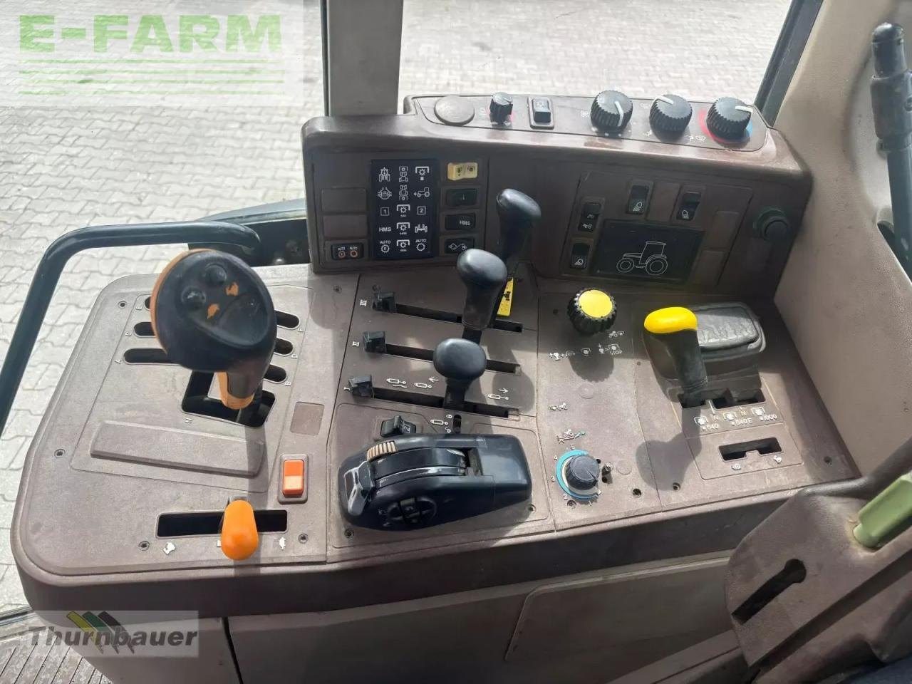 Трактор John Deere 6320 premium: снимка 9