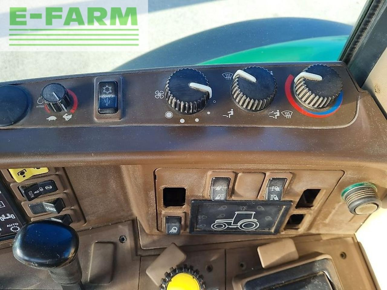 Трактор John Deere 6420 s premium Premium: снимка 15