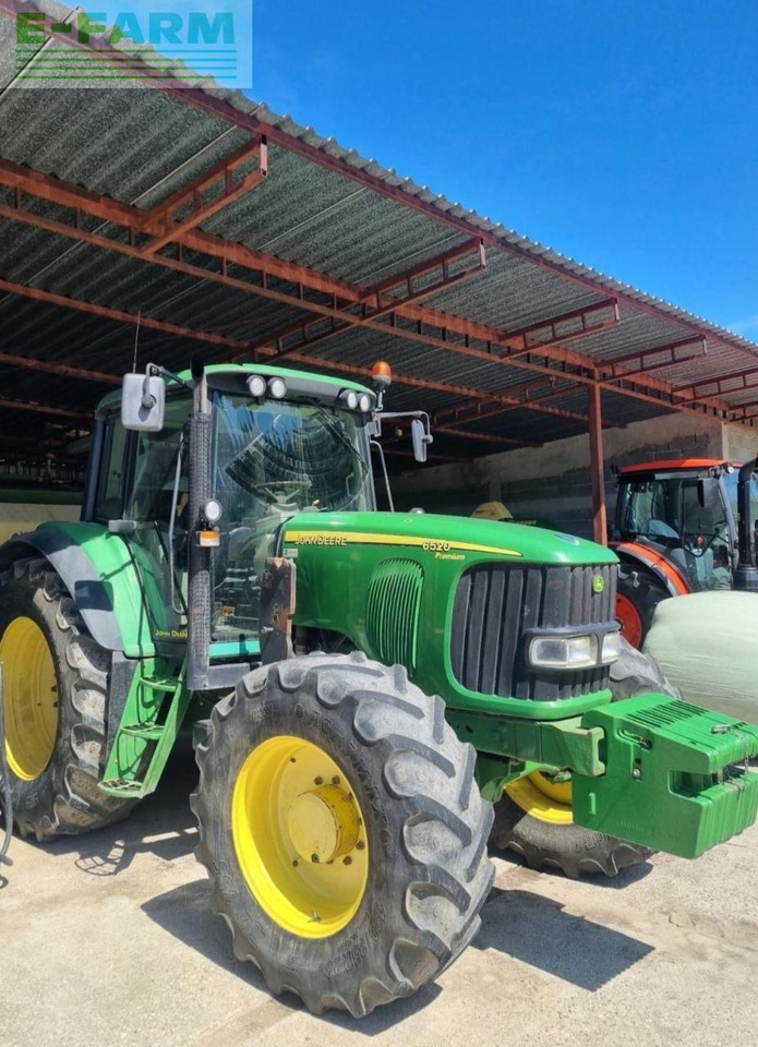 John Deere 6520 - Трактор: снимка 2 John Deere 6520 - Трактор: снимка 2