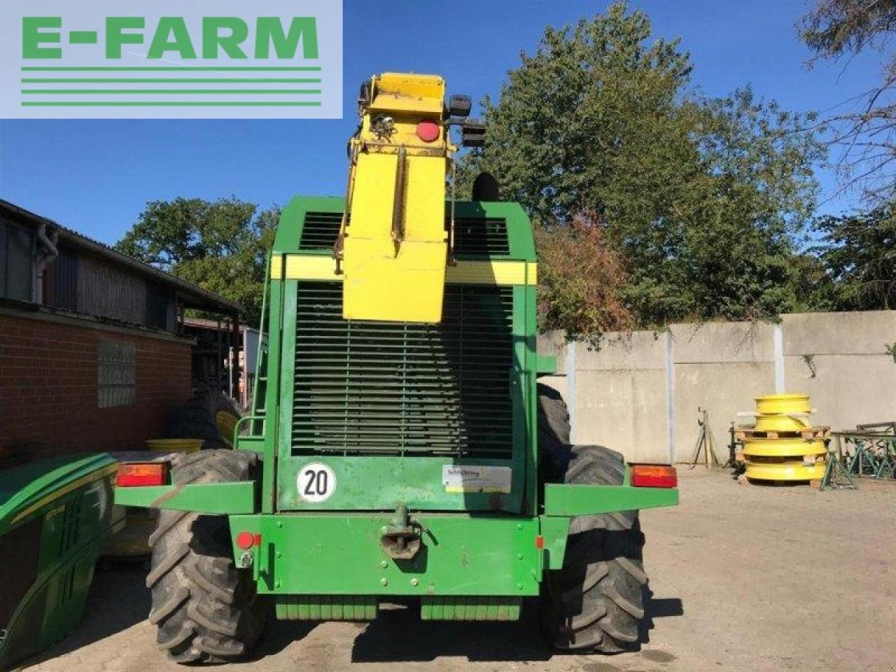 John Deere 6650 - Силажокомбайн: снимка 3 John Deere 6650 - Силажокомбайн: снимка 3