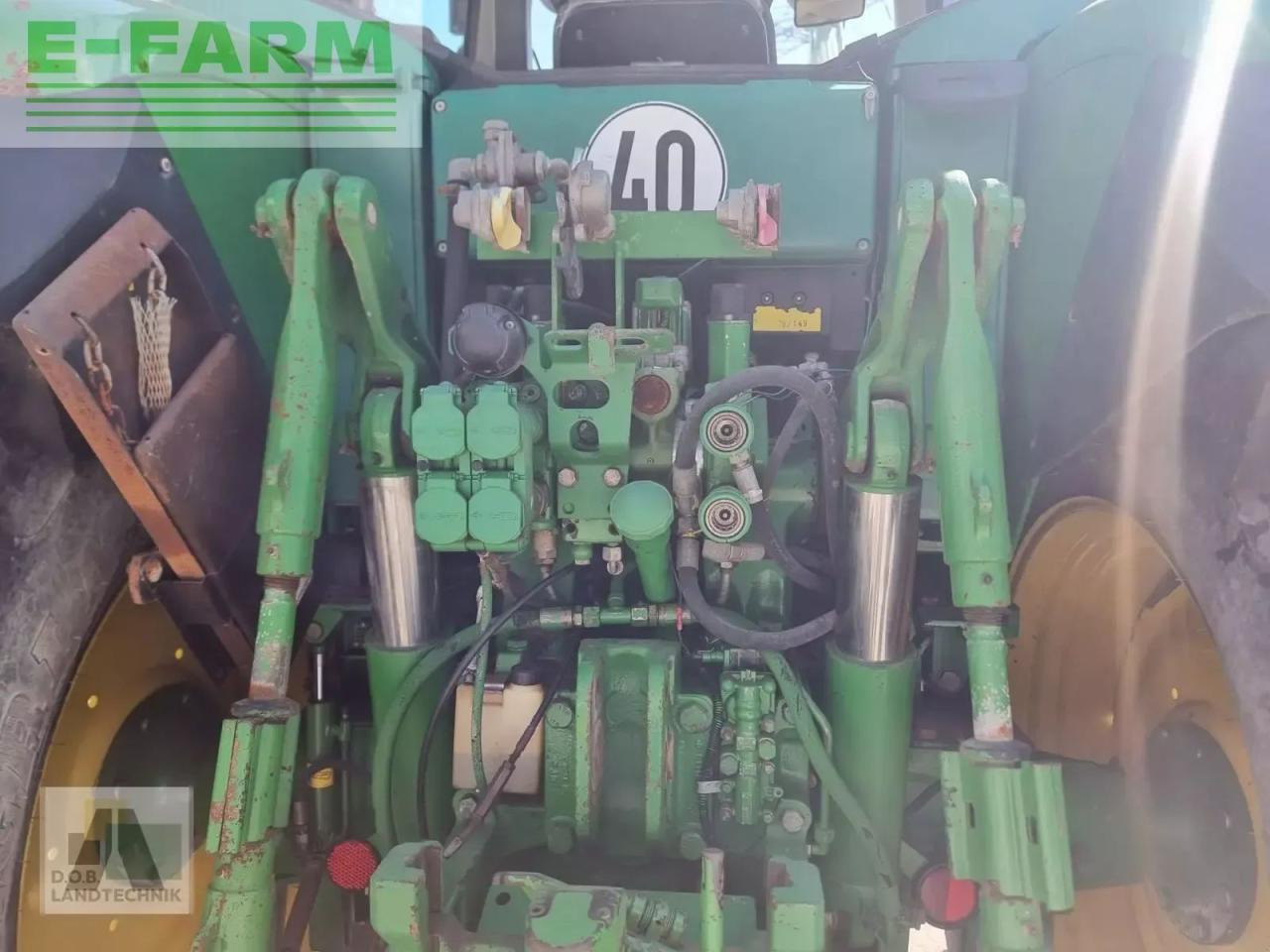 Трактор John Deere 6820: снимка 9