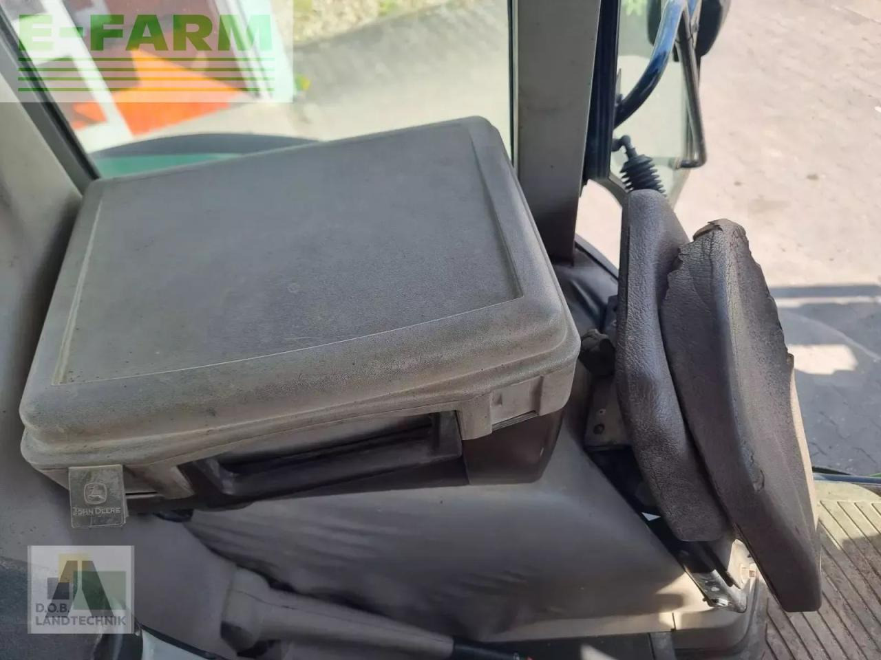 Трактор John Deere 6820: снимка 15