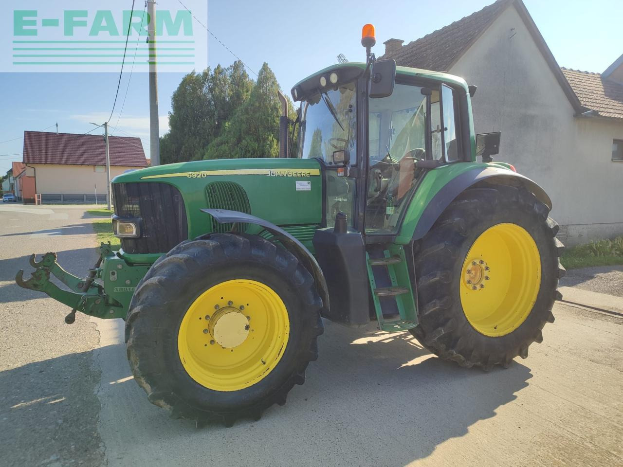 John Deere 6920 - Трактор: снимка 1 John Deere 6920 - Трактор: снимка 1