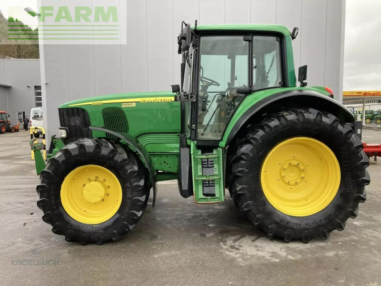 John Deere 6920 premium - Трактор: снимка 2 John Deere 6920 premium - Трактор: снимка 2