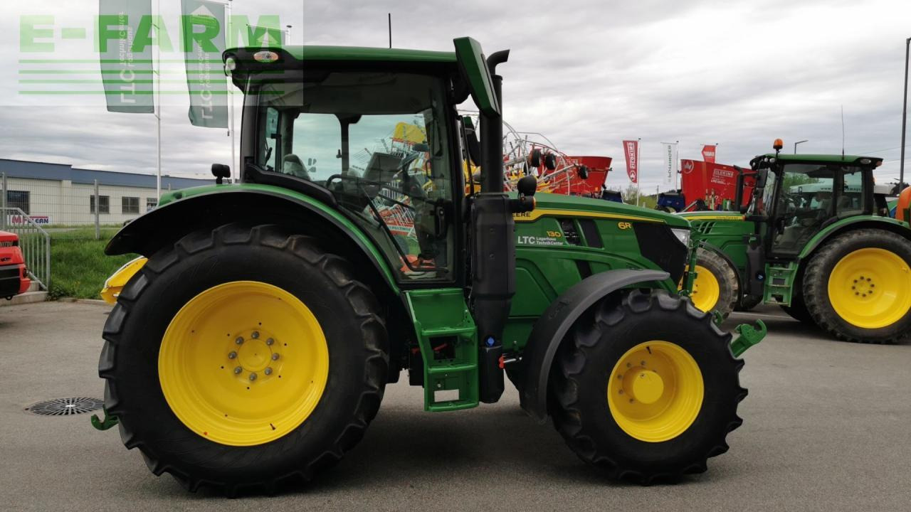 John Deere 6R 130 - Трактор: снимка 4 John Deere 6R 130 - Трактор: снимка 4