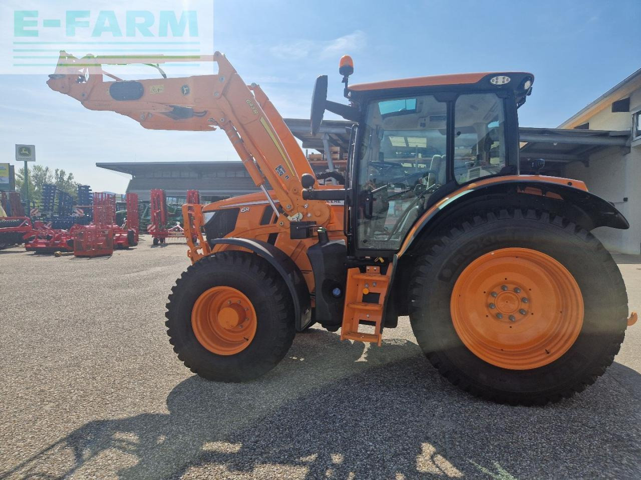 John Deere 6R 150 - Трактор: снимка 2 John Deere 6R 150 - Трактор: снимка 2