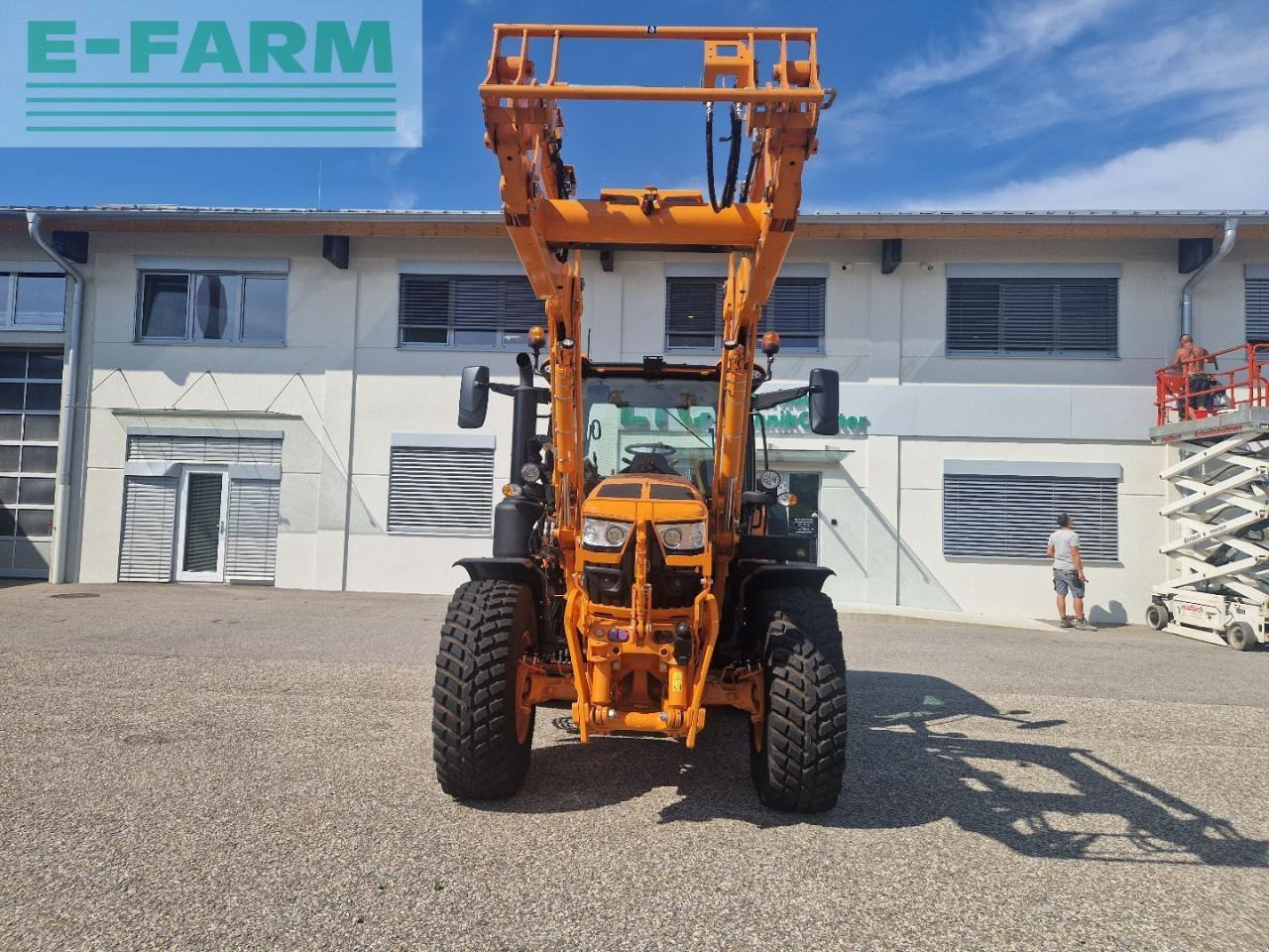 John Deere 6R 150 - Трактор: снимка 3 John Deere 6R 150 - Трактор: снимка 3