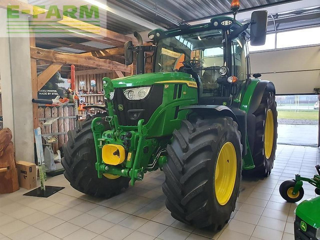 John Deere 6r 150 - Трактор: снимка 1 John Deere 6r 150 - Трактор: снимка 1