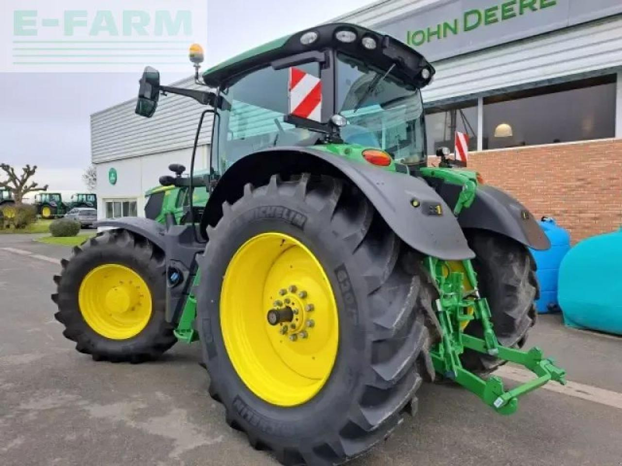 John Deere 6r 165 - Трактор: снимка 3 John Deere 6r 165 - Трактор: снимка 3