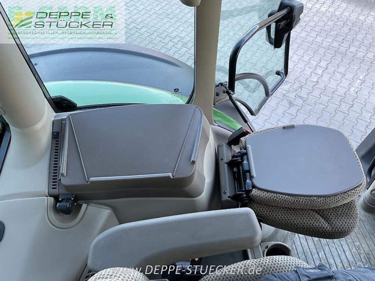 Трактор John Deere 6r 175: снимка 7