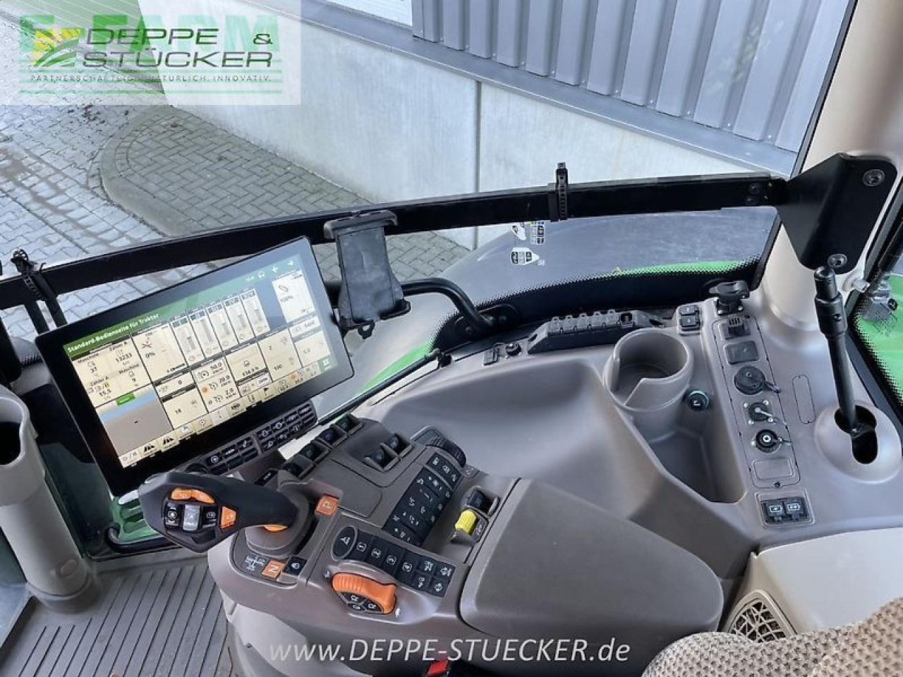 Трактор John Deere 6r 175: снимка 10