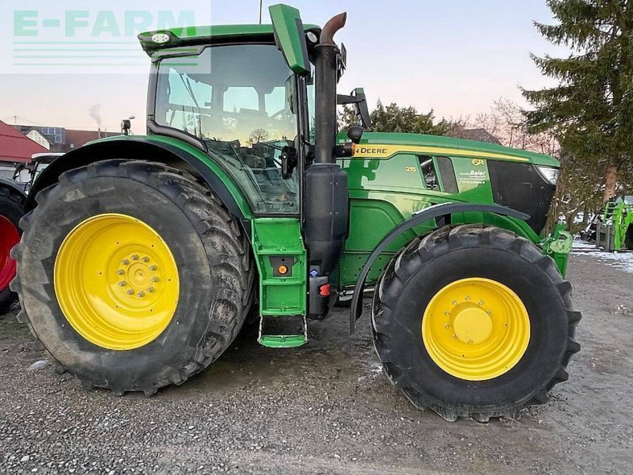 John Deere 6r 215 - Трактор: снимка 1 John Deere 6r 215 - Трактор: снимка 1