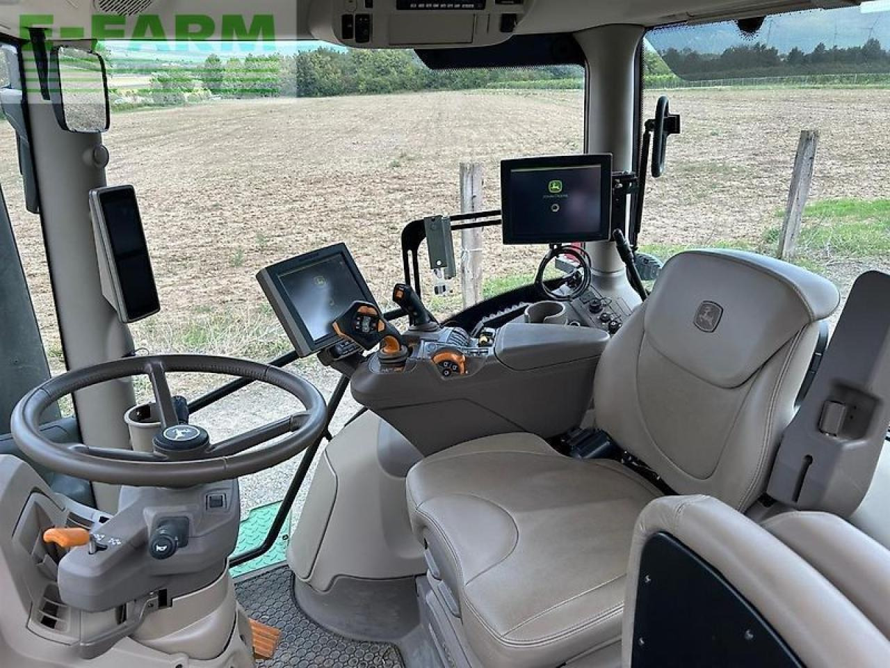 John Deere 6r 250 - Трактор: снимка 3 John Deere 6r 250 - Трактор: снимка 3