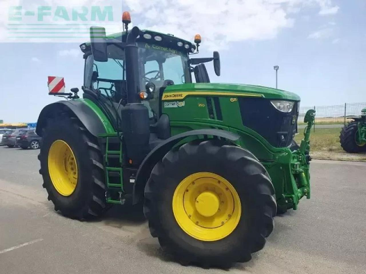 John Deere 6r 250 - Трактор: снимка 2 John Deere 6r 250 - Трактор: снимка 2