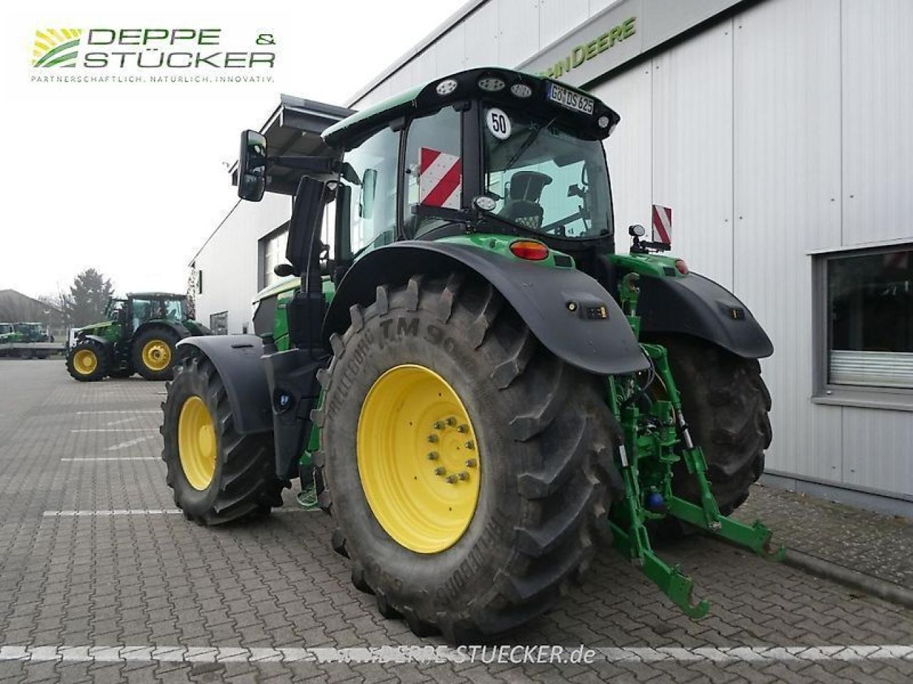 John Deere 6r 250 - Трактор: снимка 4 John Deere 6r 250 - Трактор: снимка 4