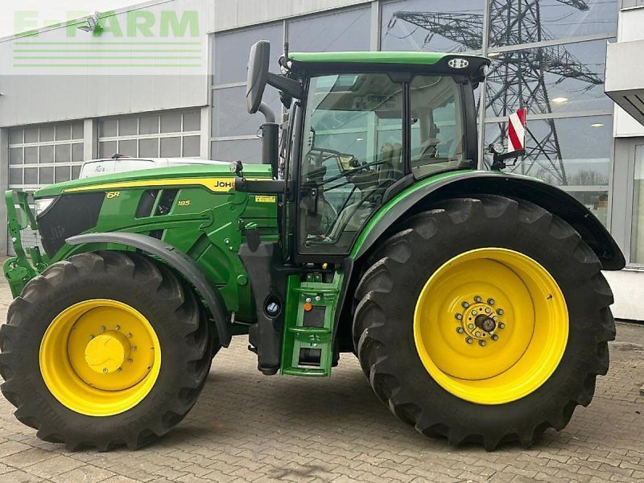 John Deere 6r185 6r 185 6185r - Трактор: снимка 5 John Deere 6r185 6r 185 6185r - Трактор: снимка 5