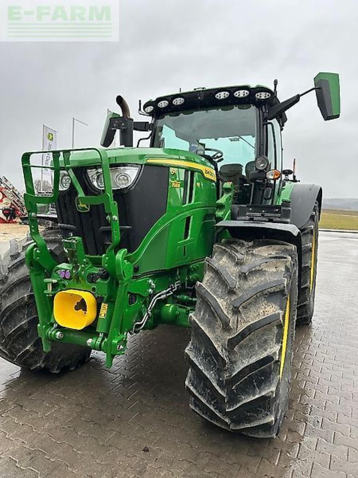John Deere 6r195 / 6r 195 - Трактор: снимка 4 John Deere 6r195 / 6r 195 - Трактор: снимка 4